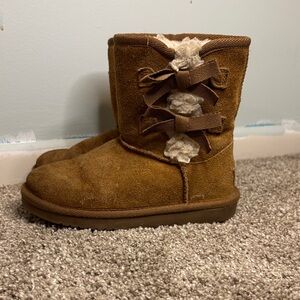 Koolaburra Tan Suede Boots with Treaded Sole